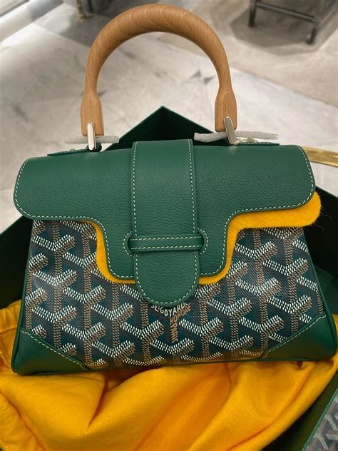 goyard mini saigon souple|goyard saigon pm bag price.